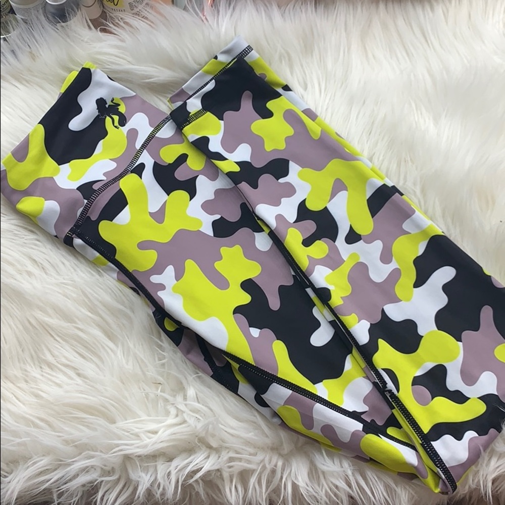 Camo lime leggings